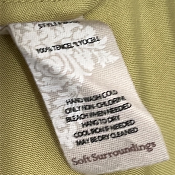 Soft Surroundings asymmet.crossover wrap button closure adjustable sleeves. XL - Picture 9 of 9